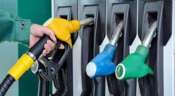 Benzinin Litre Fiyatına Zam Yapıldı