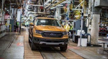 Ford, 8 Fabrikasında Üretimi Durduruyor