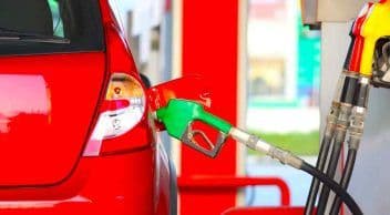 Benzin ve Motorine İndirim Geleceği İddia Edildi