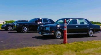 Toyota Century, Rolls-Royce Phantom ve Maybach 57S Drag Yarışının Kazananı Kim Olur?