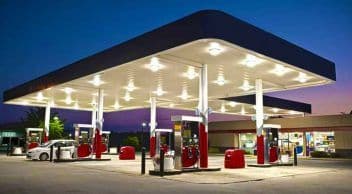 Benzin ve Motorin Fiyatları Arasındaki Fark Açılıyor! Benzine İndirim, Motorine Zam Geldi
