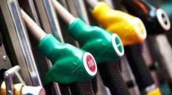 Benzine Gelen İndirim Pompaya Yansıdı