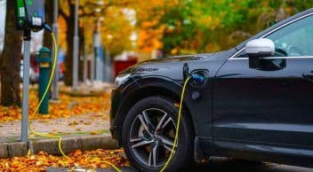 Yılın İlk Yarısında Elektrikli Otomobil Satışları Arttı
