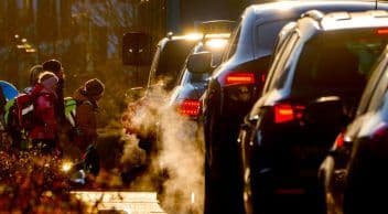 Almanya İle Ab İçten Yanmalı Motorlarda Anlaştı