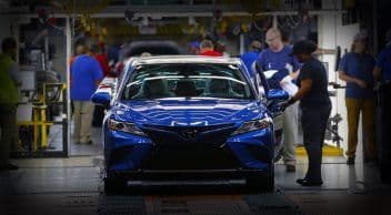Otomotiv Devi Toyota’da Rusya’daki Fabrikasını Devretti